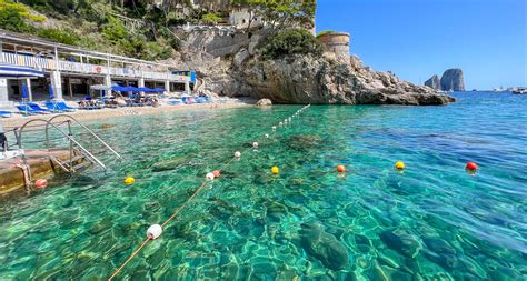 torre saracena beach club.